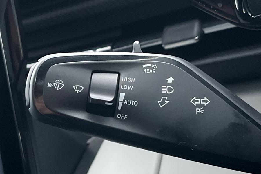 Ford EXPLORER Photo autoimg-bcc4f1fe8cde5e257be4bd4d0b725b046f0a995e.jpg