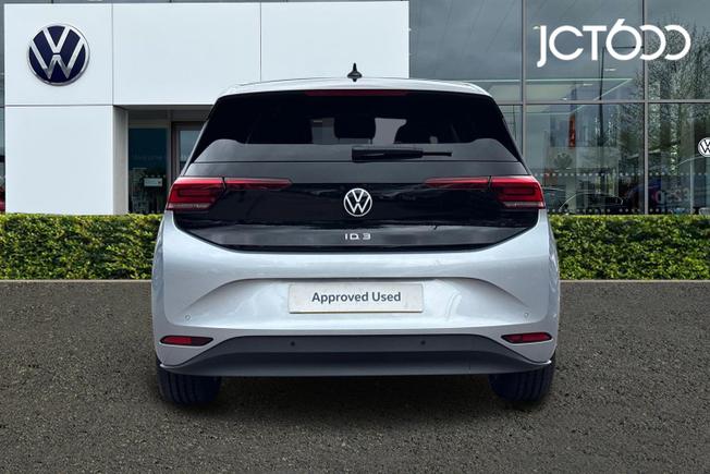 VOLKSWAGEN ID.3 Photo 7