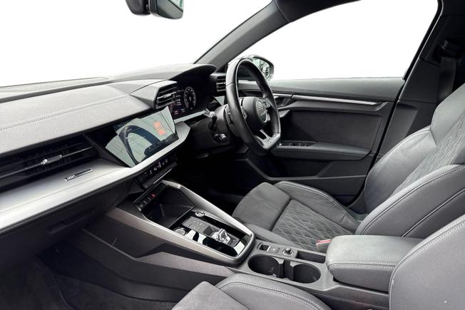 AUDI A3 Photo 2