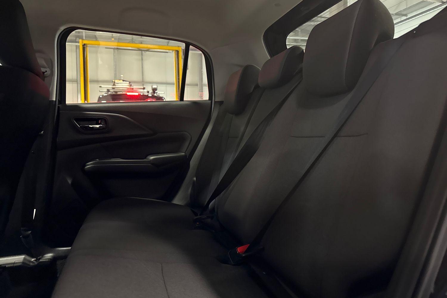 Suzuki SWIFT Photo 19