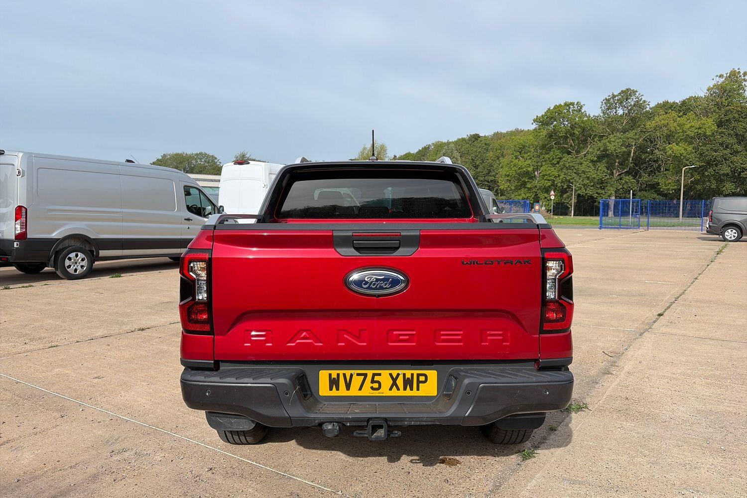 Ford RANGER Photo 12
