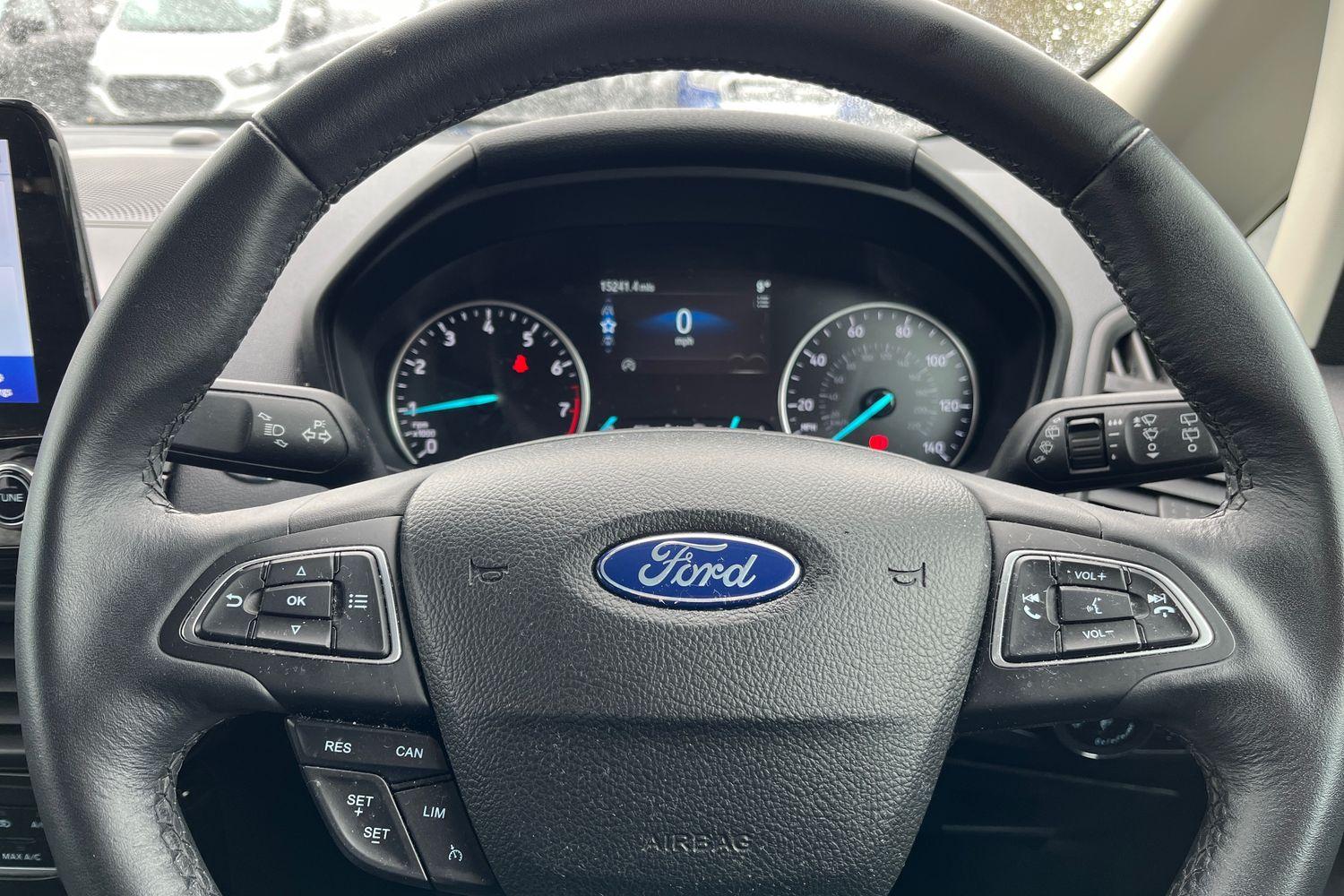 Ford ECOSPORT Photo 11