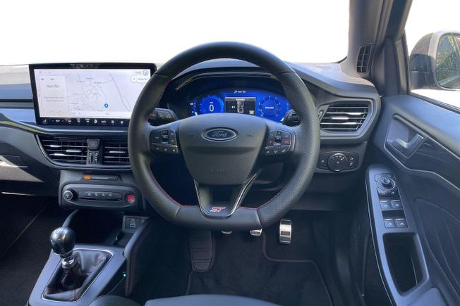 FORD Focus Photo 11
