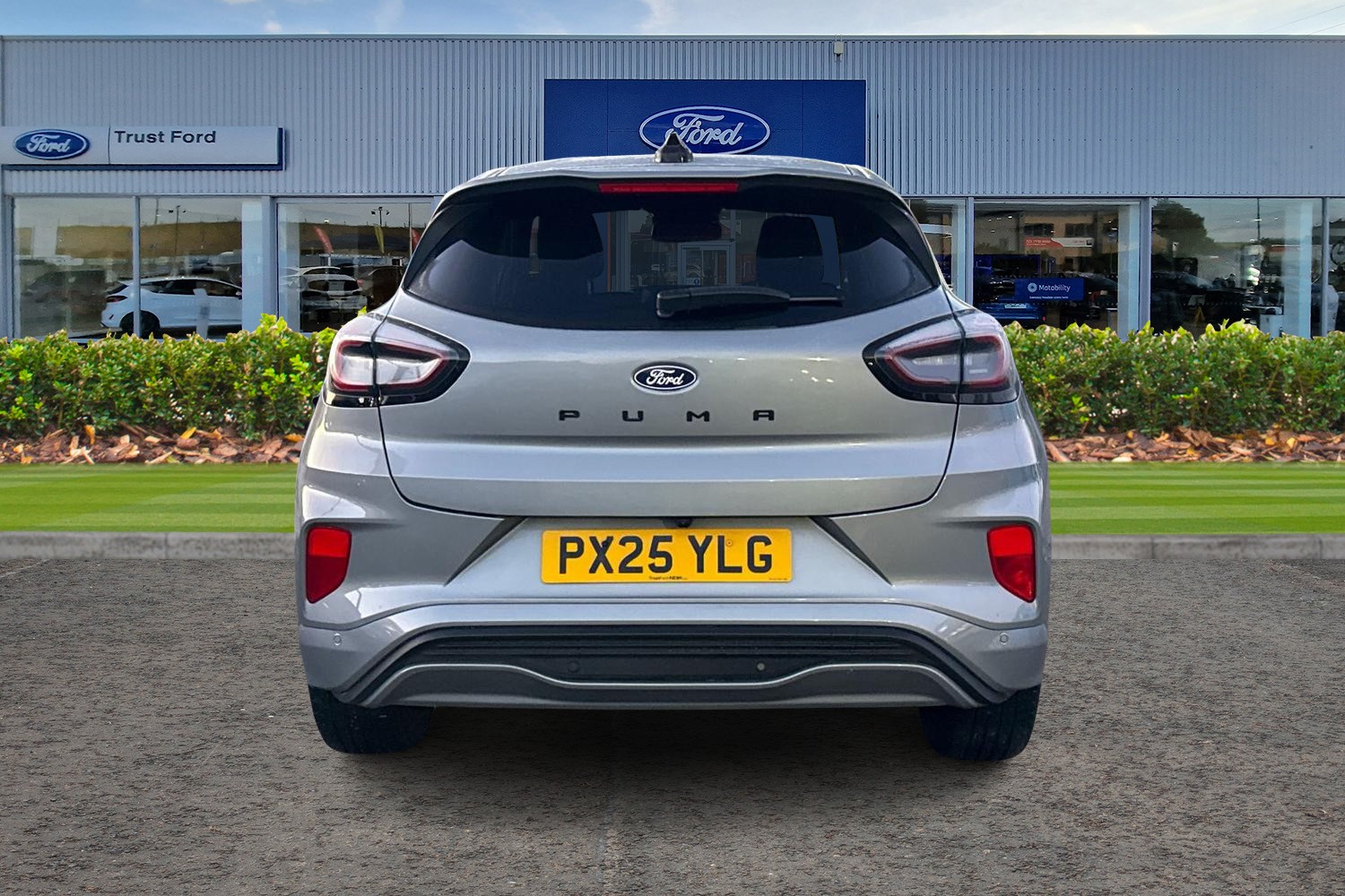 Ford PUMA Photo 6
