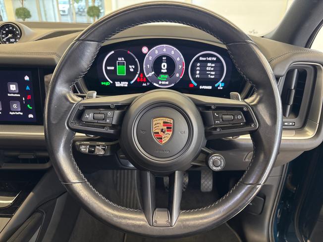 PORSCHE Cayenne Photo 17
