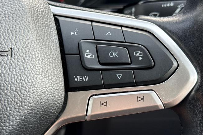 VOLKSWAGEN T-Cross Photo 17