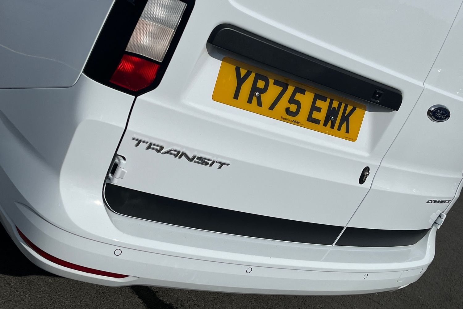 Ford TRANSIT CONNECT Photo 39