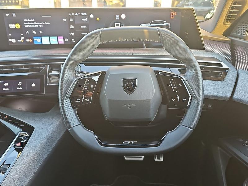 Used Peugeot 3008 KW74UYF 33