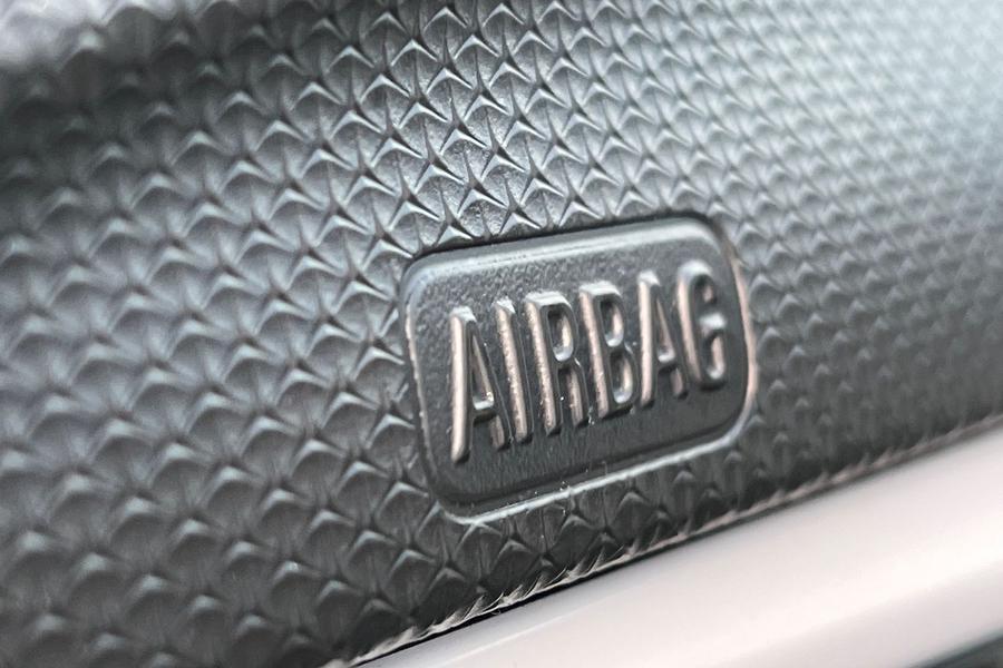 Vauxhall CORSA Photo autoimg-bce6a74df357b0d779e74f22f85ef924152a450b.jpg