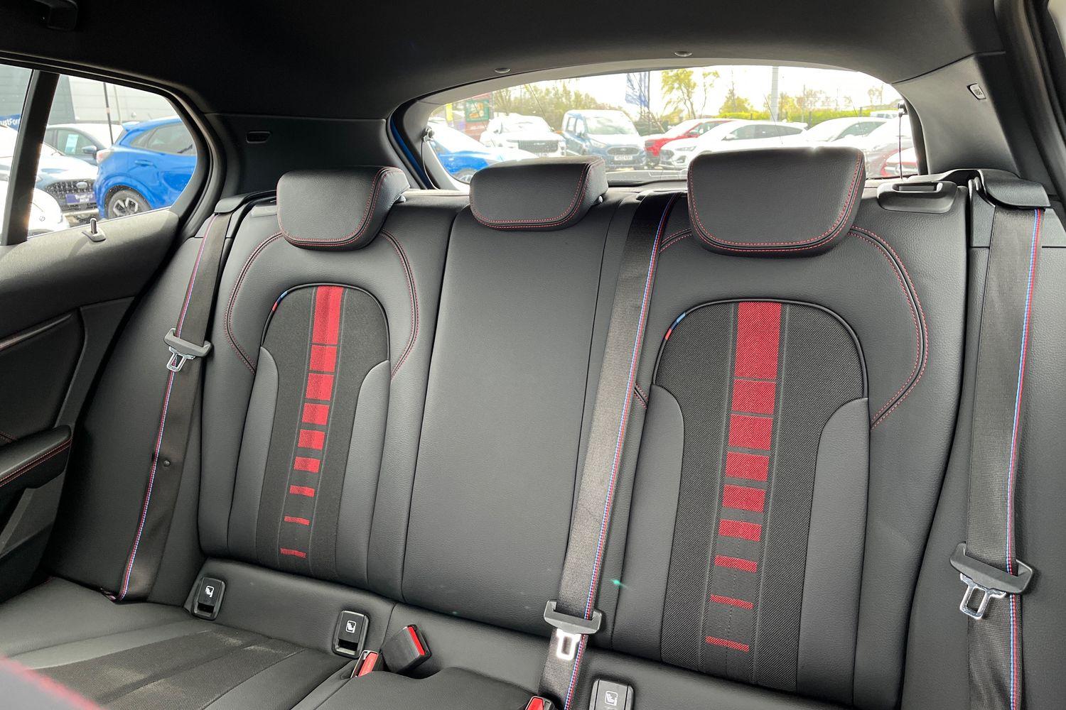 BMW 1 Series Photo 19