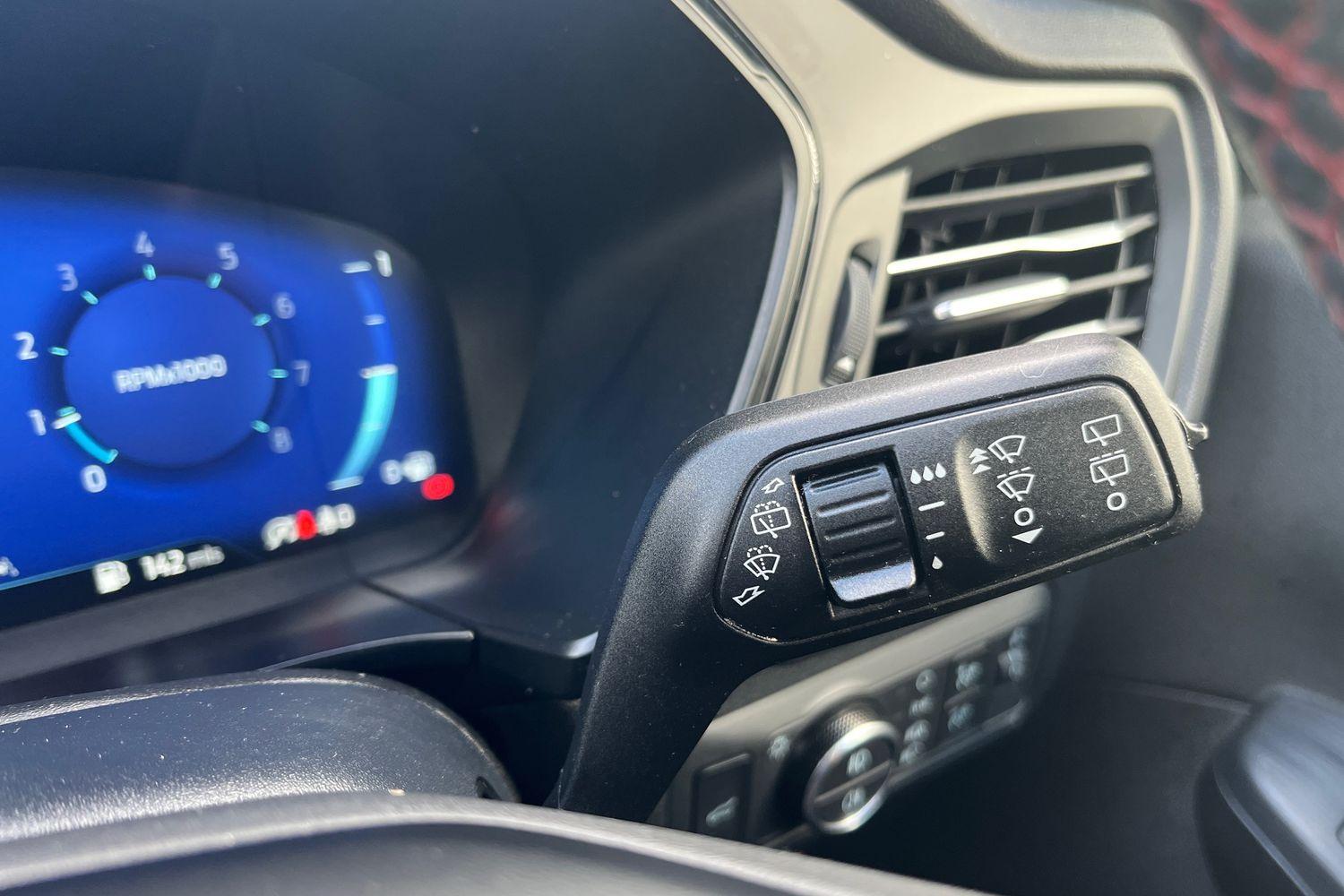 Ford KUGA Photo 14