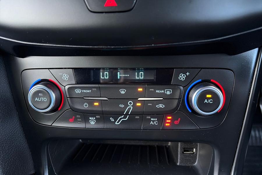 Ford Focus Photo autoimg-bced433fca9169dfc4b679778afb3ecc530acefa.jpg