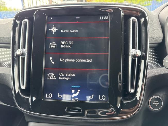 VOLVO XC40 Photo 13