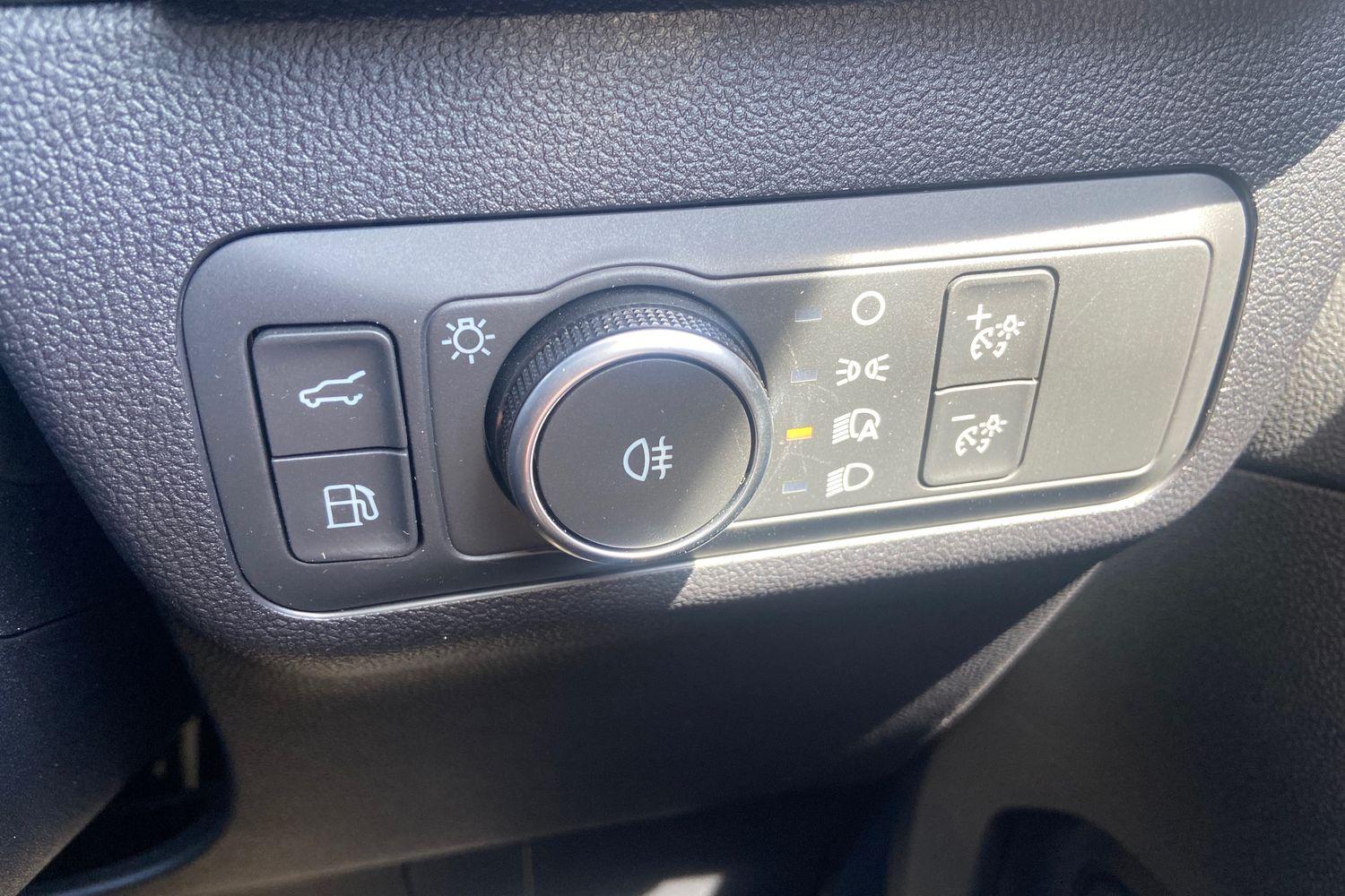 Ford Kuga Photo 29