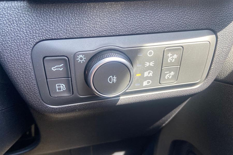 Ford Kuga Photo autoimg-bcefe535009e0c0180fed6ce3c7c0fa9de76cb75.jpg