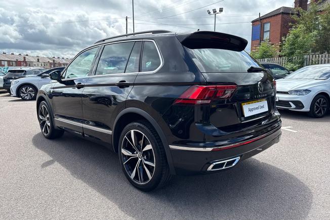 VOLKSWAGEN Tiguan Photo 23