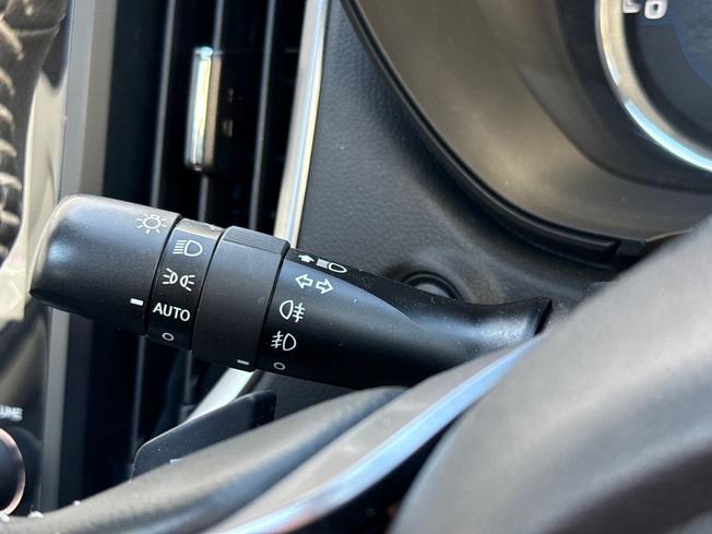SUBARU Forester Photo 56