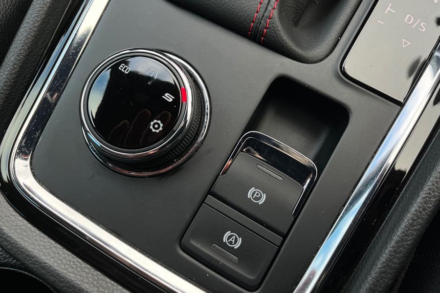 SEAT Ateca Photo autoimg-bcf5b851c54120111305751976f7f27588f1be01.jpg