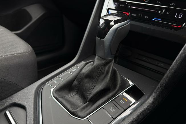 VOLKSWAGEN Tiguan Allspace Photo 22