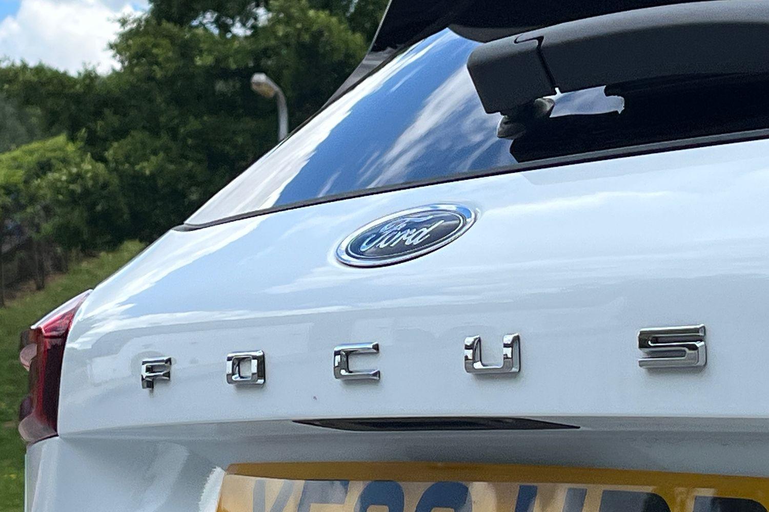 Ford FOCUS Photo 38