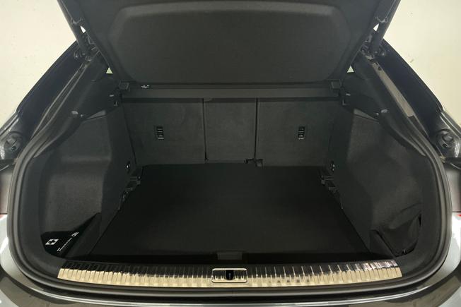 Audi Q3 Photo 12