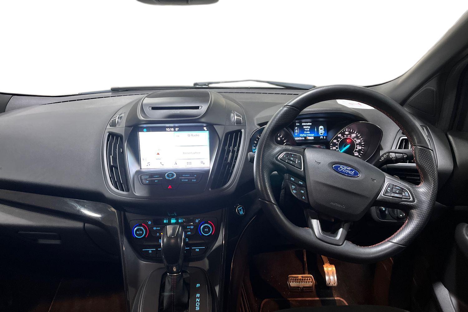 Ford KUGA Photo 10