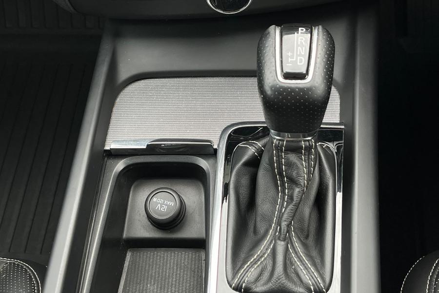 Volvo XC60 Photo autoimg-bd07201a5d695ed132f61890621b778c7834a034.jpg