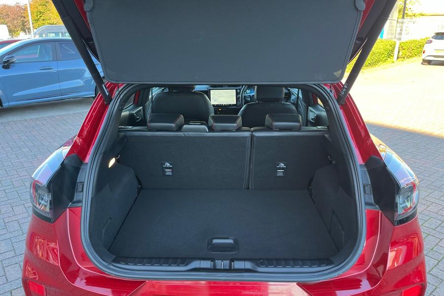 Ford Puma Photo autoimg-bd09365045abf27157dbe7278bfbc2b33e4c541b.jpg