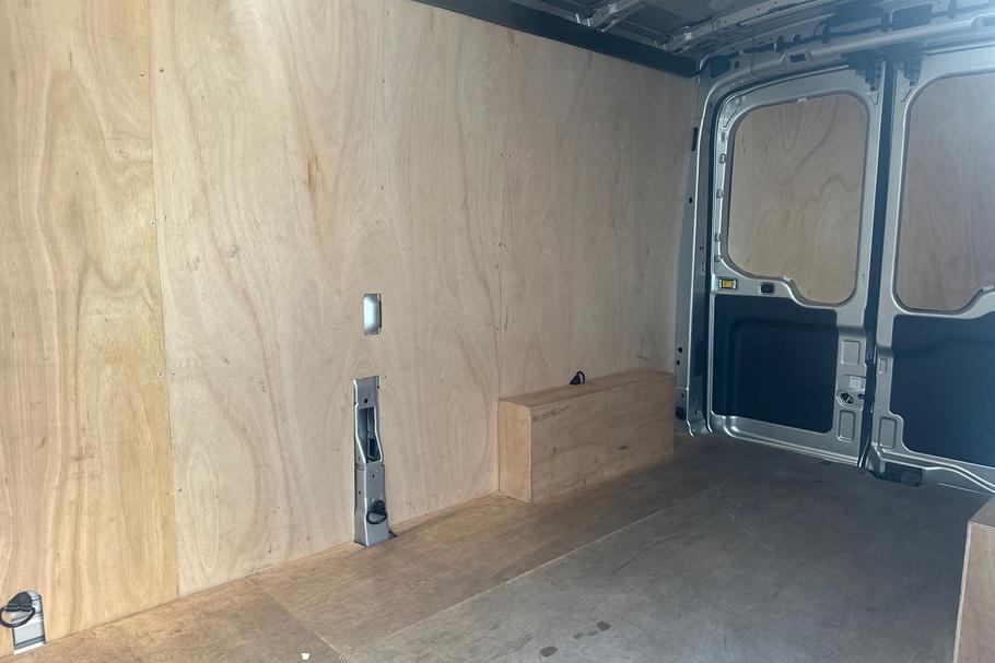 Used Ford TRANSIT WN75CDE 4