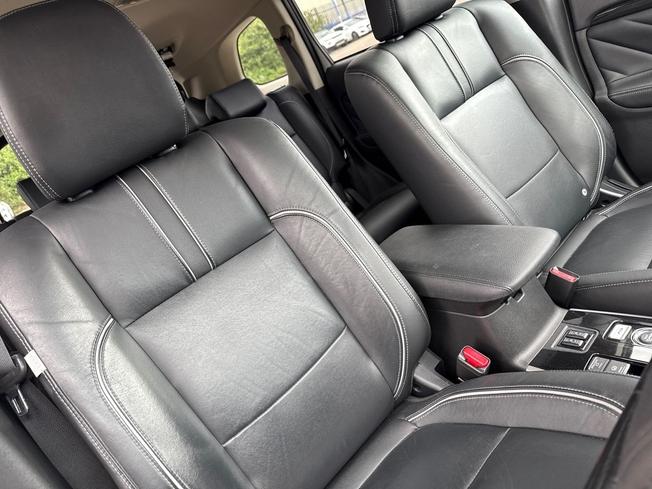 Mitsubishi Outlander Photo 29