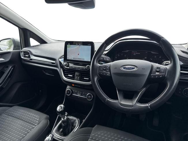 FORD Fiesta Photo 6