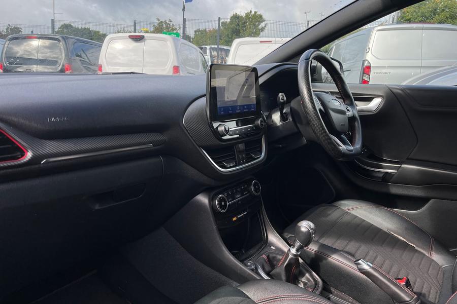 Ford PUMA Photo autoimg-bd17fe2be8d59ec59428ff6601c5d22ffd121df4.jpg