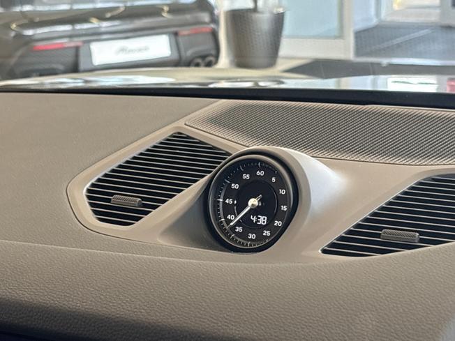 PORSCHE Cayenne Photo 18