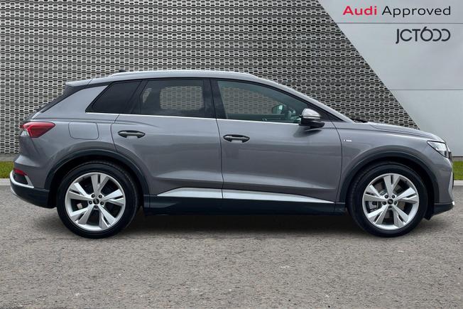 AUDI Q4 E-Tron Photo 4