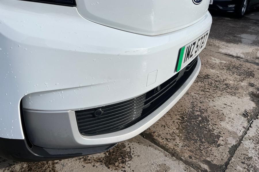 Ford Explorer Photo autoimg-bd1adf953f7be505bed098038c42c4b8d6e1ddf0.jpg