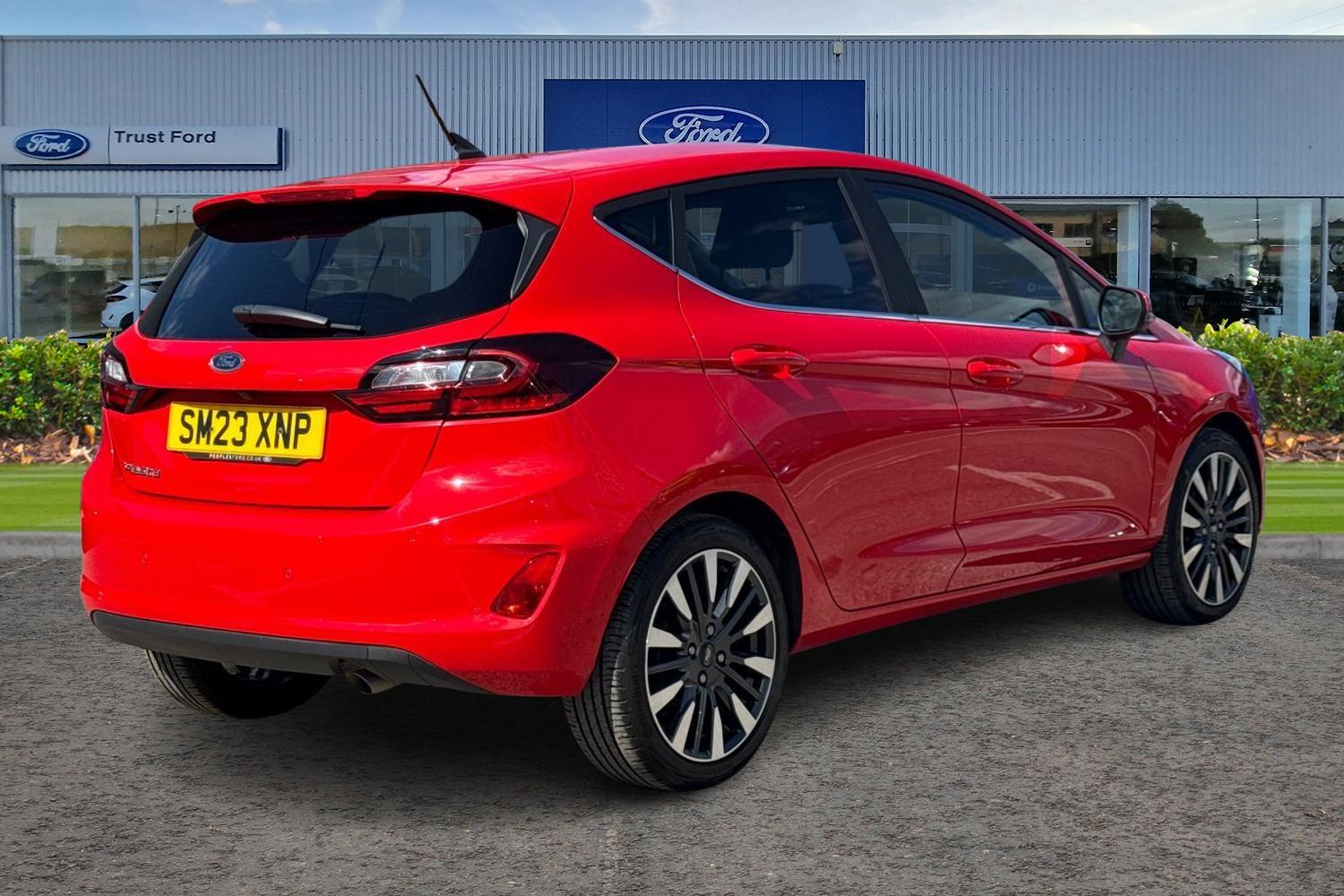 Ford Fiesta Photo 3