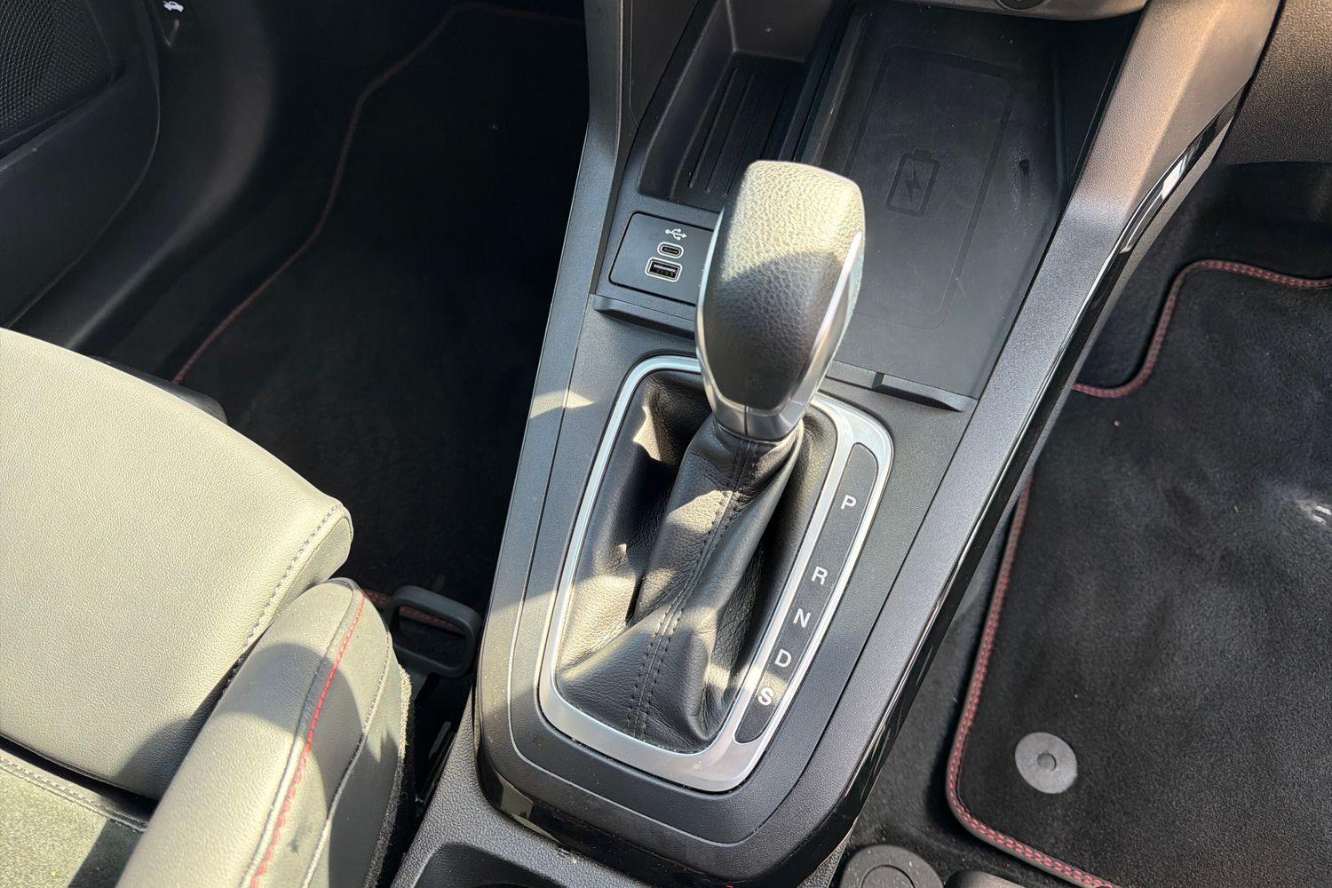 Ford Puma Photo 32