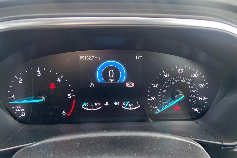 Ford FOCUS Photo autoimg-bd1ed9f2748acc6bec5e40edbeed116f96b39e77.jpg