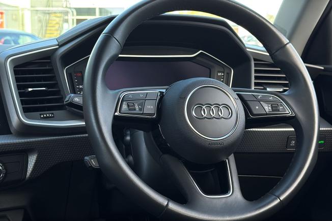 AUDI A1 Photo 38