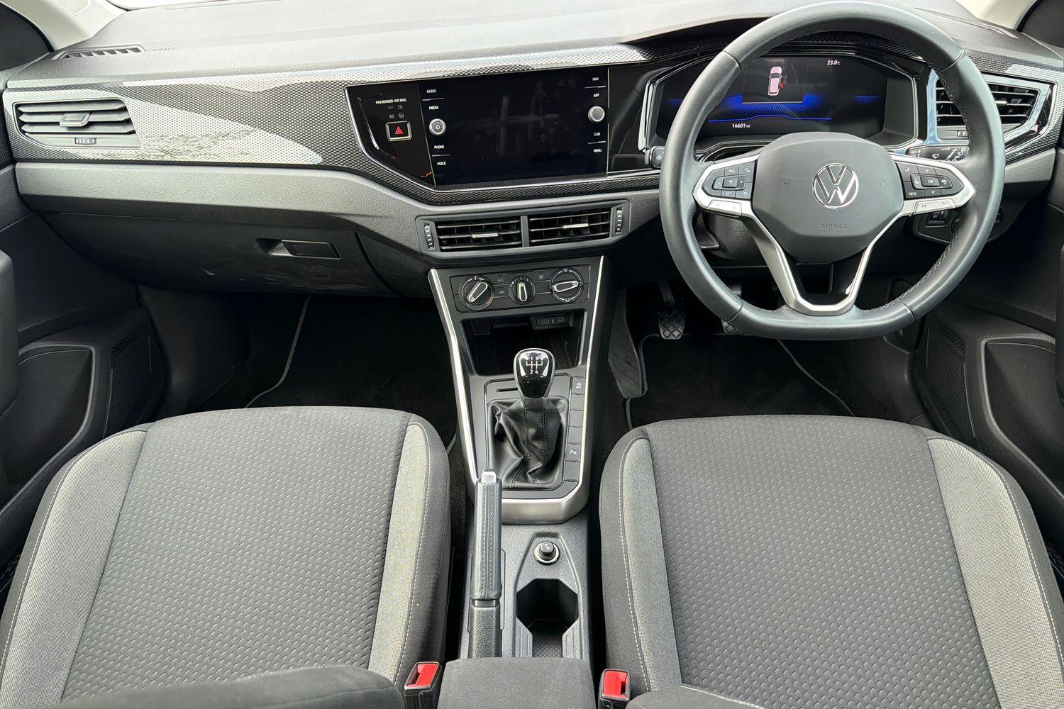Volkswagen POLO Photo 9