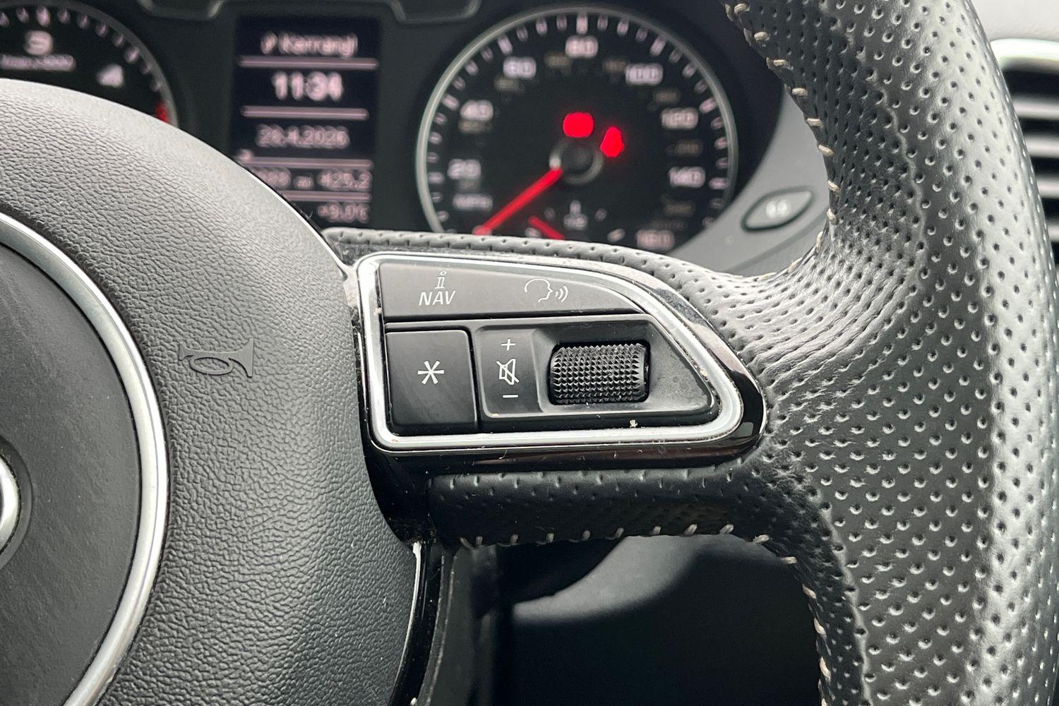 Audi Q3 Photo 29