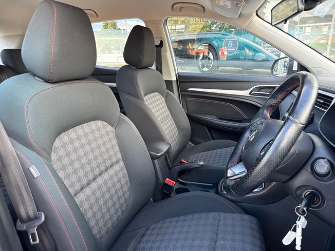 MG MG ZS Photo 47