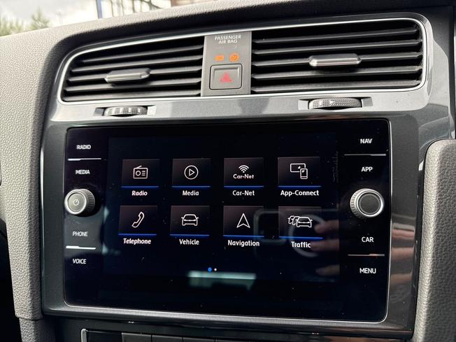 Volkswagen Golf Photo 13