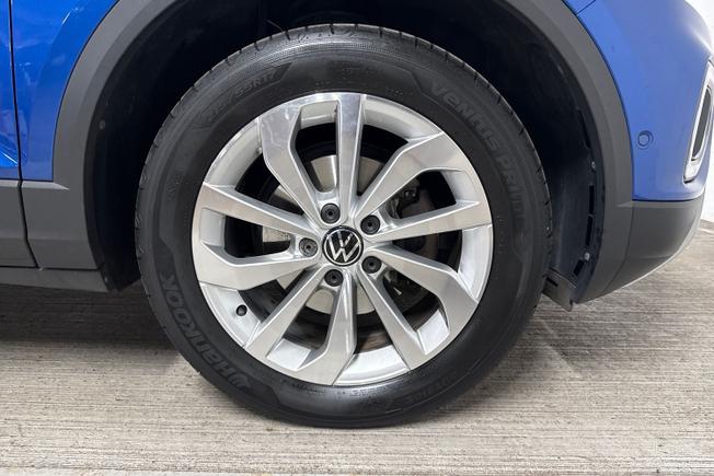 Volkswagen T-Roc Photo 5
