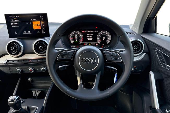 AUDI Q2 Photo 11