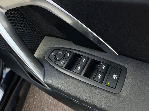 BMW X1 Photo autoimg-bd33d0718b882b7fb4f444bfdb026692b02935f0.jpg