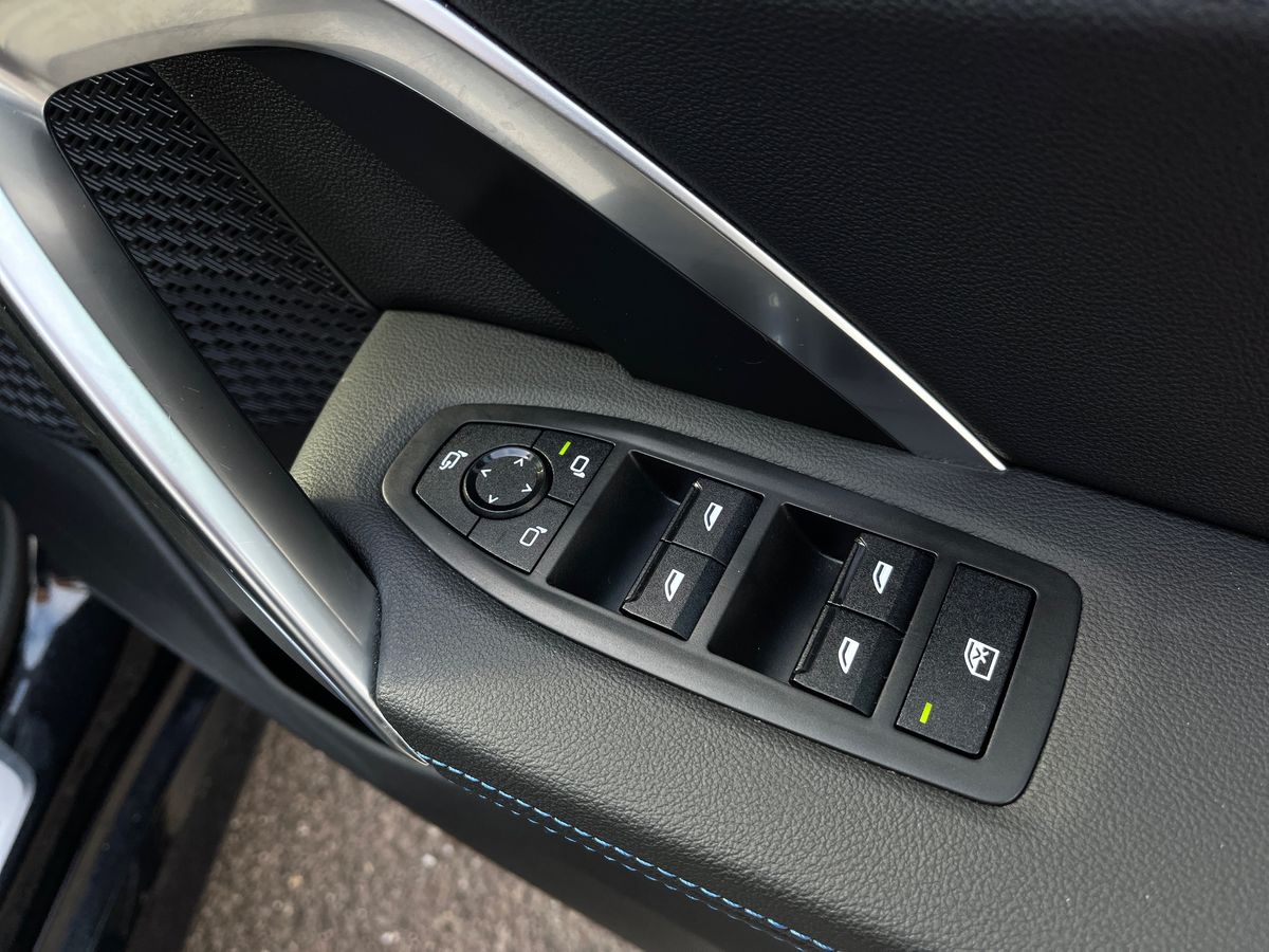 BMW X1 Photo 25