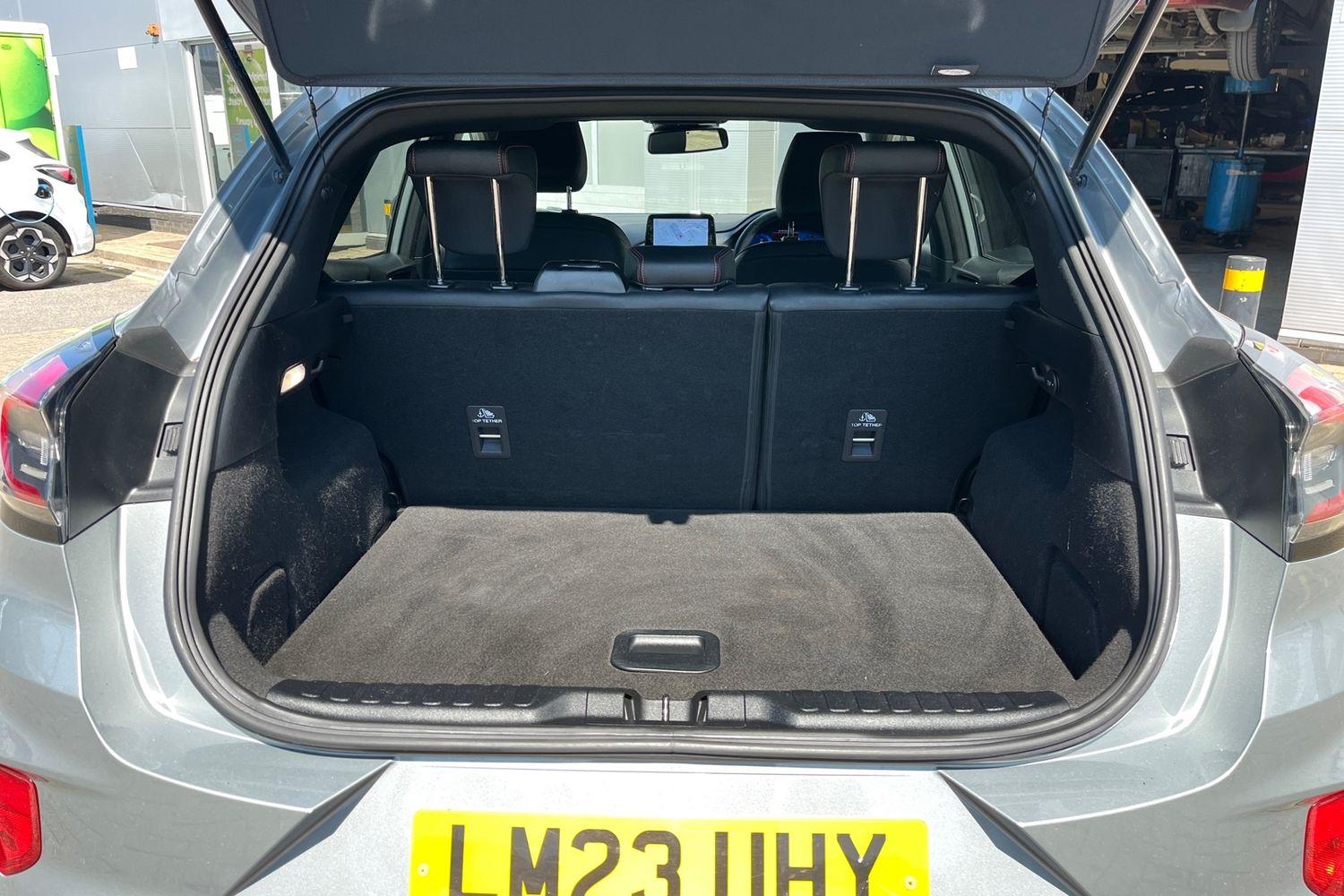 Ford PUMA Photo 20