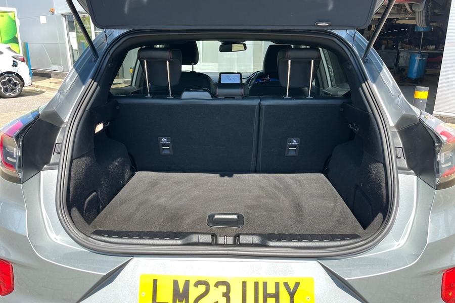 Ford PUMA Photo autoimg-bd36f7a803c112fb4ca8bb0d65921b6a5e2417e6.jpg