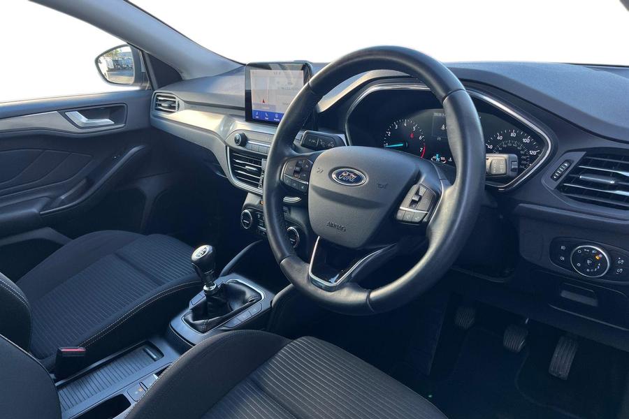 Ford FOCUS Photo autoimg-bd39629a8195e173d6b30e3f60d00c0b37b244e5.jpg
